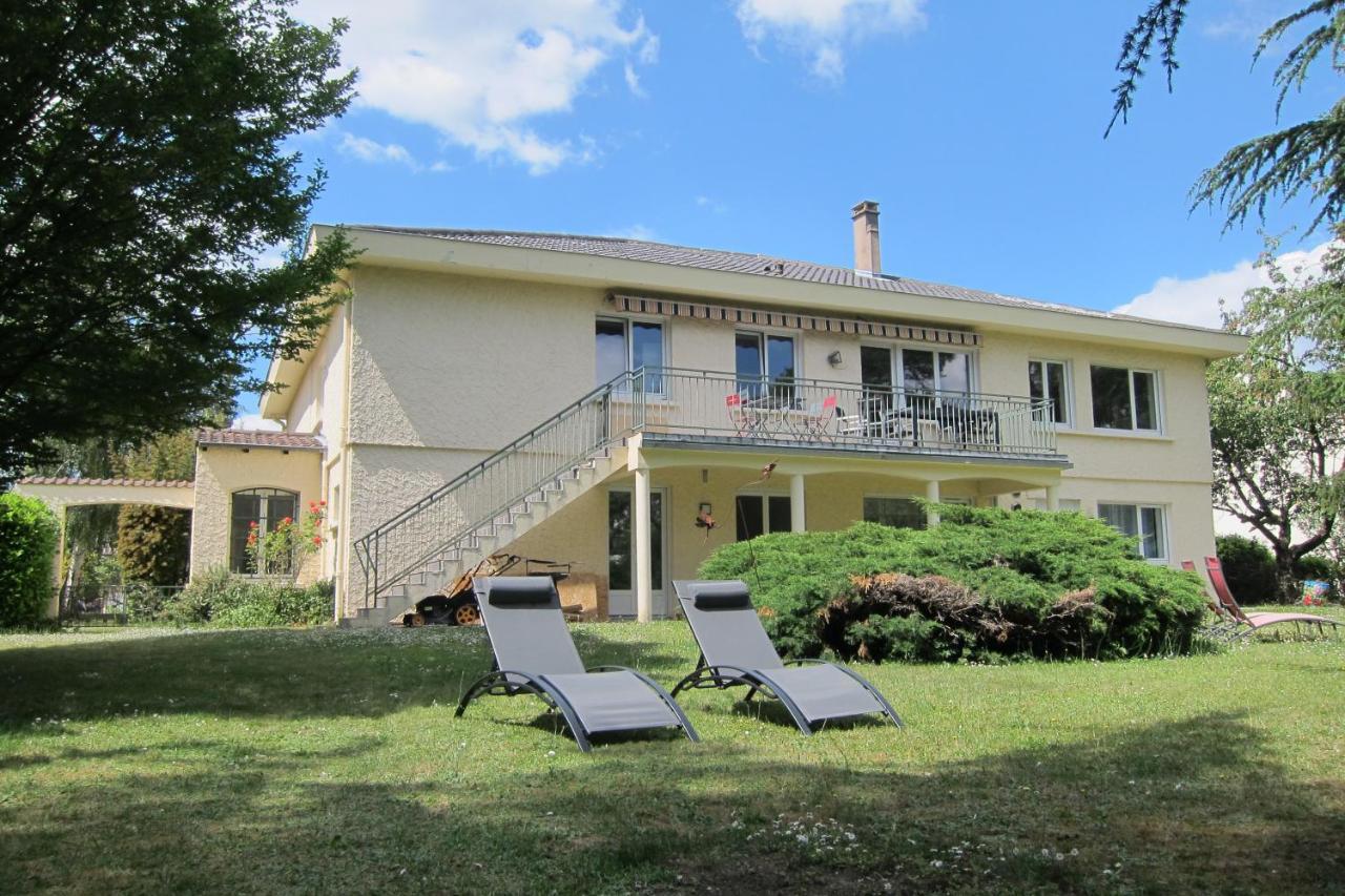 La Belle Jaune- Bed And Breakfast Moulins-les-Metz エクステリア 写真